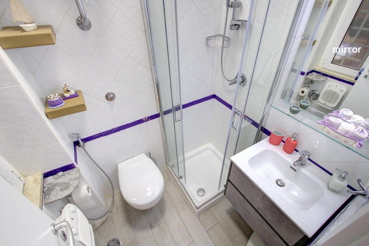 Apartament Vomero-Rossini Neapol Zewnętrze zdjęcie